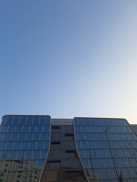 Green Energy Tax Credits: Impact on Corporate Investments in 2025