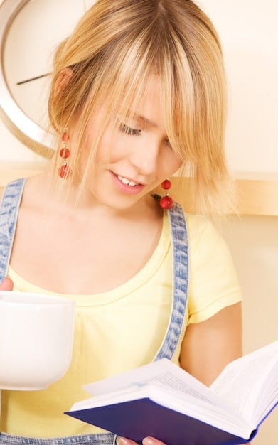 US College Application Essays: Your Complete Guide for 2025