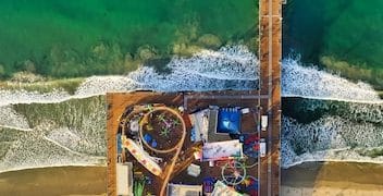 Balança Comercial Brasileira: Superávit de US$5 Bilhões e Setores em Destaque - Cover Image
